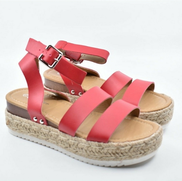 boutique Shoes - NEW Red Espadrilles Size 7.5